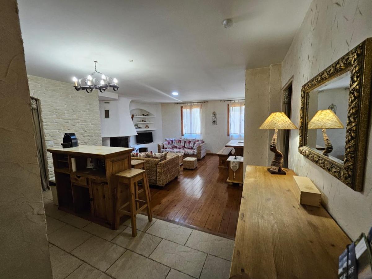 Appartement Blaise 4 pieces à Saint-Étienne-de-Tinée Extérieur photo